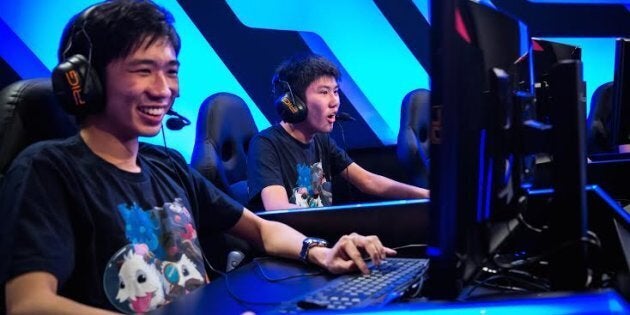 Egames are to be included in the Uni Games for the first time playing League of Legends.