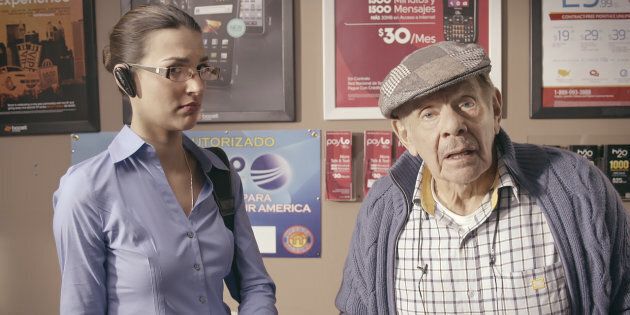 Laura Carbonell starred with Jerry Stiller (Zoolander, Seinfeld) in TV series Simpler Times.