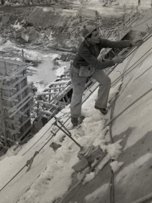 Work on the Snowy was often dangerous and 120 men lost their lives during the 25 year period of construction.