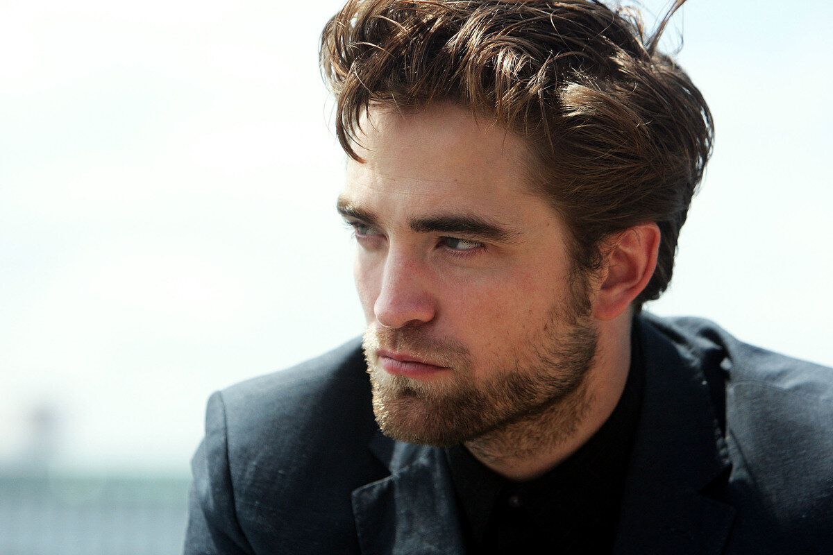 Twilight' Actor Robert Pattinson Is Officially the New Batman - The Source