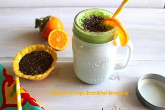 Spinach and Orange Breakfast Smoothie