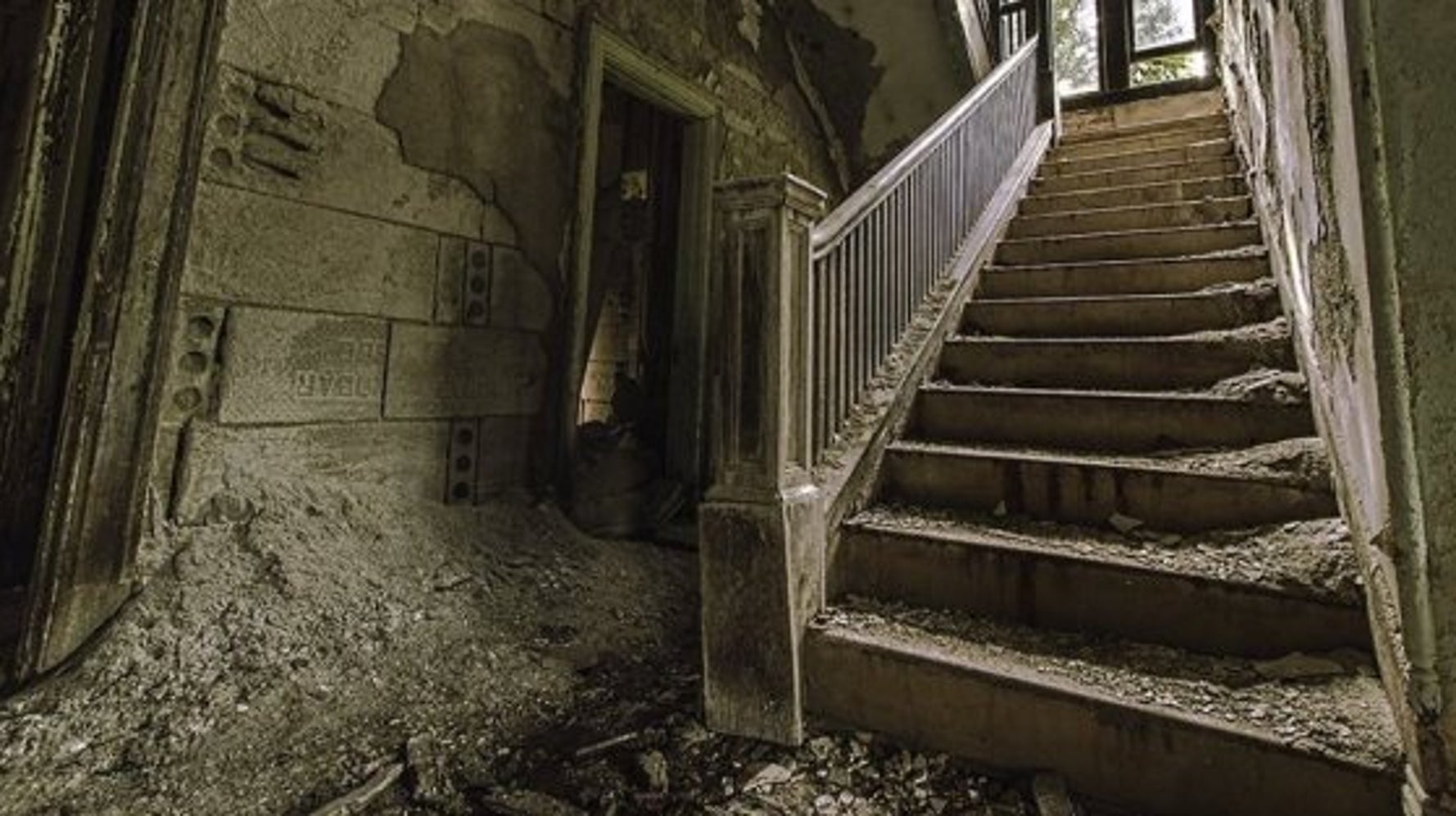 creepy abandoned places