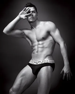 Cristiano Ronaldo Challenges David Beckham As Hottest Underwear Model  (VIDEO, PHOTOS)