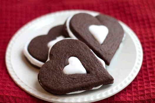 Chocolate marshmallow linzer cookies