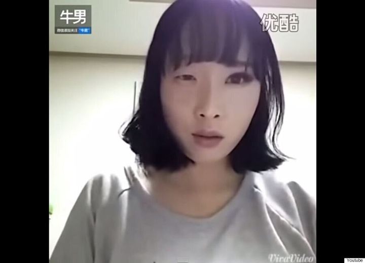 Video Of South Korean Woman Removing Her Makeup Proves The Power Of Cosmetics Huffpost Style 