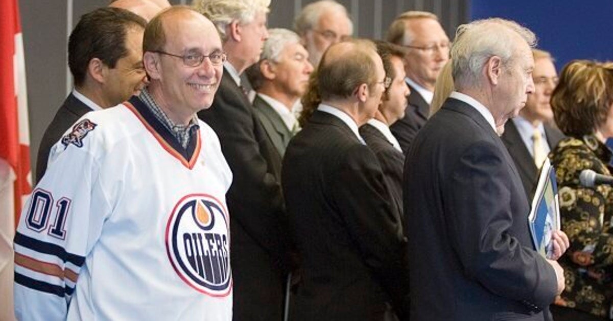 Stephen Mandel&rsquo;s Spokesman Defends Expensing $69,000 In Hockey Tickets