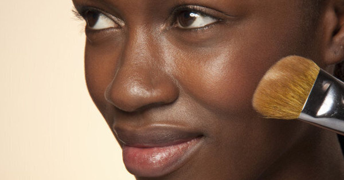 The 10 Best Foundations For Dark Skin Tones Huffpost Style