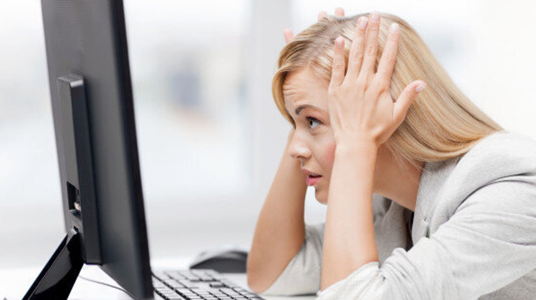 Computer Stress: How Slow Technology Ruins Our Health | HuffPost Canada ...