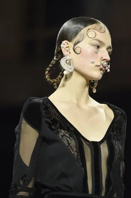 Givenchy hot sale face jewelry