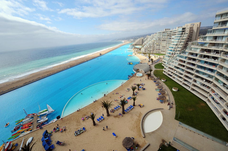 World's Largest Swimming Pool Photos