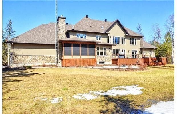 Ottawa dream home owned by Mike Fisher, Carrie Underwood finally