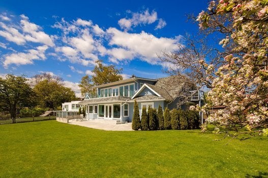 Ultimate Beach House, Victoria, B.C.