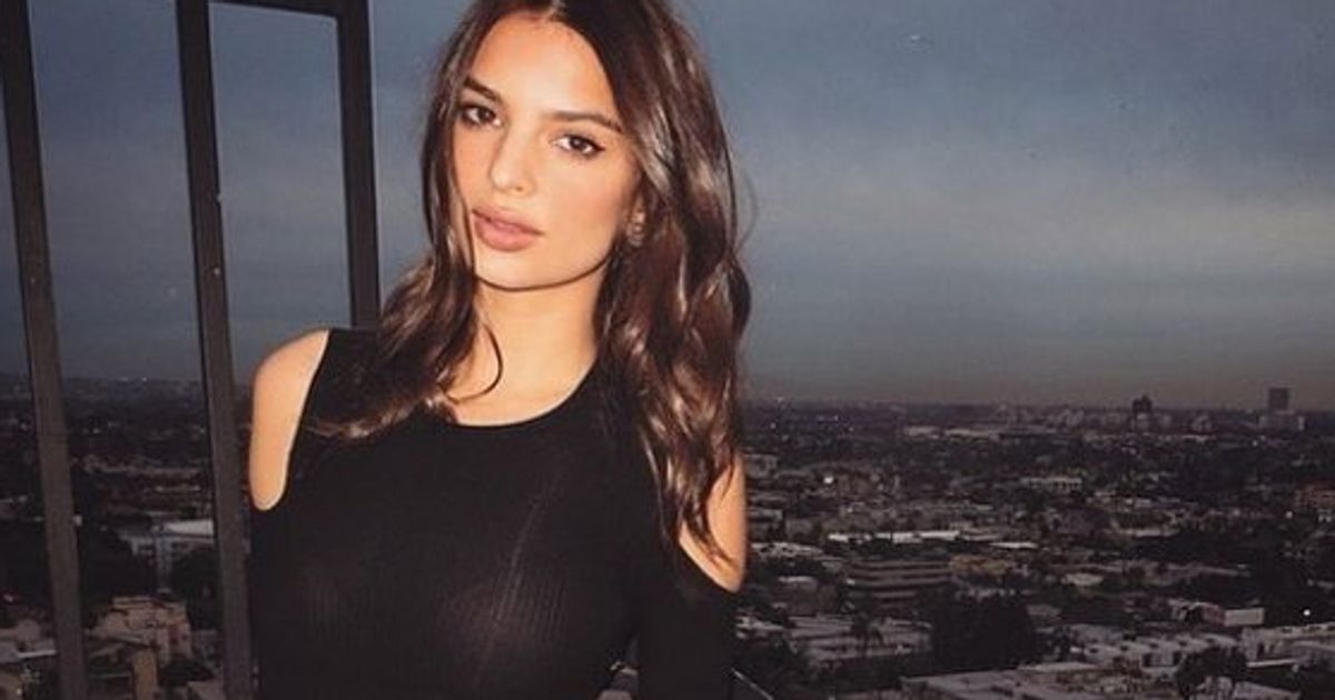 Emily Ratajkowski Nails Casual Sexy Dressing On The Head | HuffPost Style