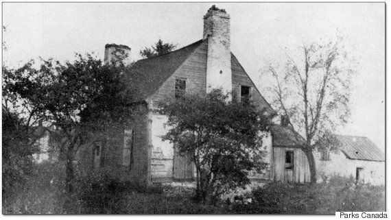 The Matthew Elliott homestead, built in 1784, had 60 slaves living in huts behind this house (Photo: Parks Canada / Fort Malden NHS) 
