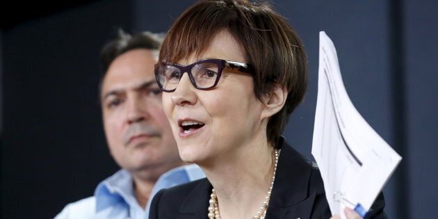 Cindy Blackstock (R), executive director of the First Nations Child and Family Caring Society Caring Society, Jan. 26, 2016. (Photo: Chris Wattie/Reuters)