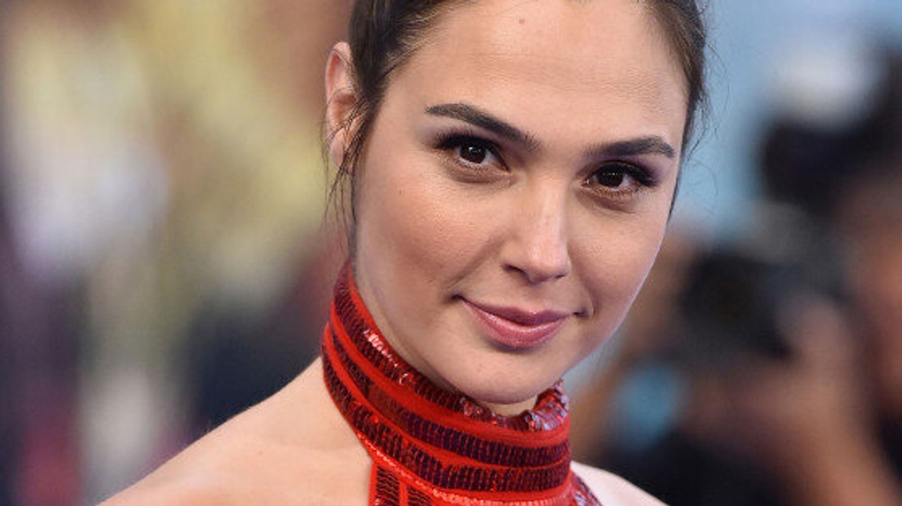 Gal Gadot's 'Wonder Woman' Paycheque Proves There's Still A Gender Wage ...