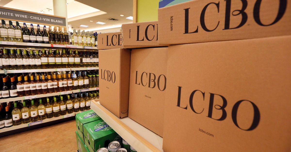 LCBO Extends Opening Hours As Canada Day Strike Looms | HuffPost Business