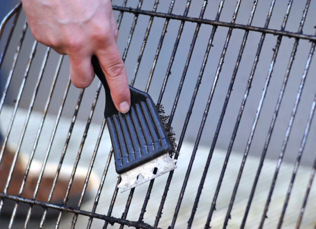 MU Doctor Reminds Wire BBQ Grill Brushes Can Cause Injuries - MU