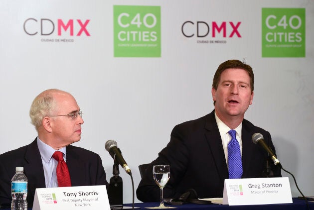 Phoenix Mayor Greg Stanton (right) and First Deputy Mayor of New York Anthony Shorris take part in a press conference titled in Mexico City on Dec. 2, 2016.