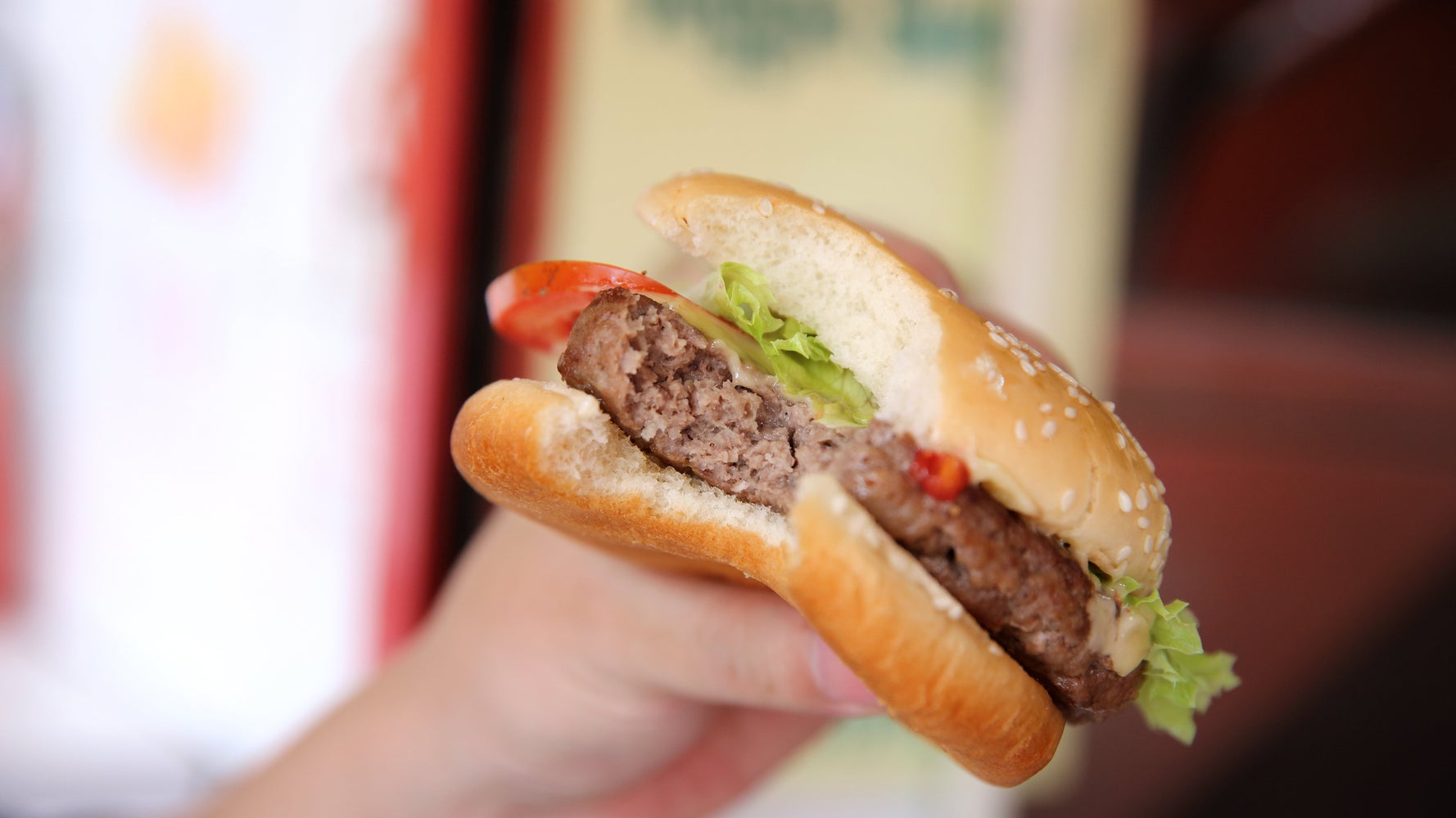 Thoroughly cooked burger is still pink? : r/foodsafety