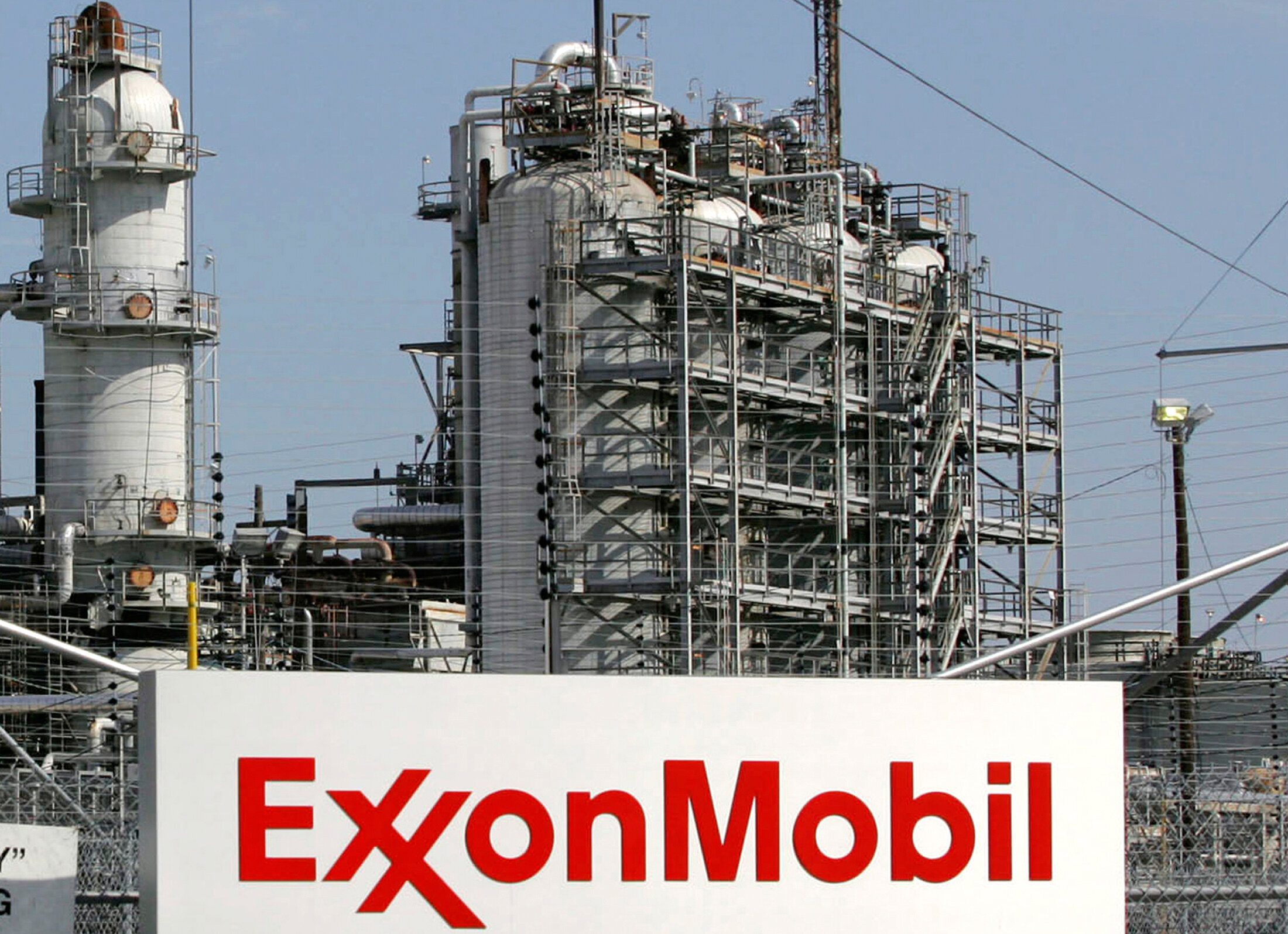 Exxon Mobil Misled Public By Withholding Climate Knowledge, Study Finds ...