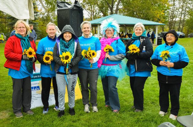 "Teal Sisters" at the 2016 Ovarian Cancer Canada Walk of Hope.