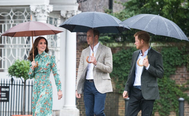 Prince William, Duke of Cambridge, Catherine, Duchess of Cambridge and Prince Harry visit The Sunken Garden at Kensington Palace on August 30, 2017 in London, England. The garden has been transformed into a White Garden dedicated in the memory of Princess Diana, mother of The Duke of Cambridge and Prince Harry. (Photo by Samir Hussein/Samir Hussein/WireImage)