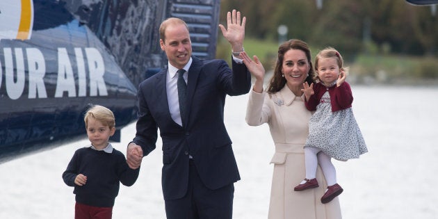 Catherine, Duchess of Cambridge, Prince William, Prince George and Princess Charlotte wave to wellwishers as they depart Victoria on October 1, 2016 in Victoria, B.C. (Photo: Samir Hussein/WireImage)