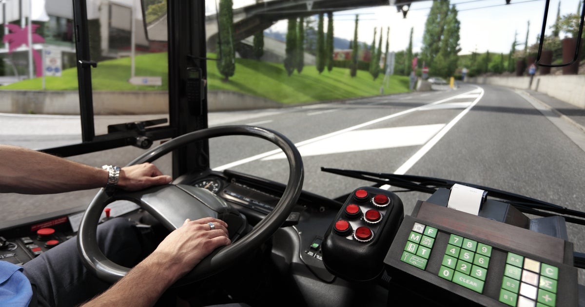 Leeds Bus Driver Saves Girl's 1st Day Of School By Calling Her A Taxi