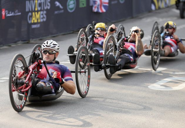 Cyclists compete in the Cycling Criterium time trial during the Invictus Games 2017 at High Park on September 27, 2017 in Toronto. (Chris Jackson/Getty Images for the Invictus Games Foundation)