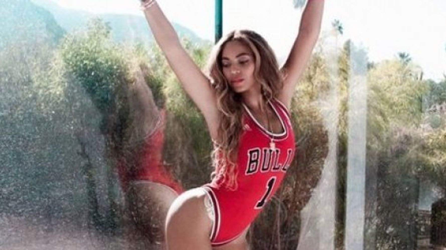 Six Twenty Seven: Beyonce's Chicago Bulls 1-piece Swimsuit