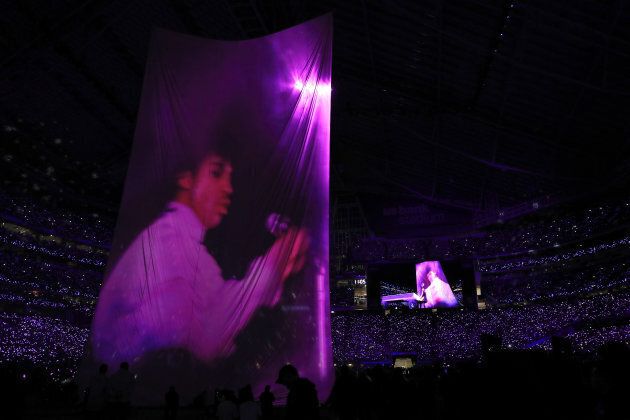 Justin Timberlake paid tribute to Prince at the Super Bowl halftime show.