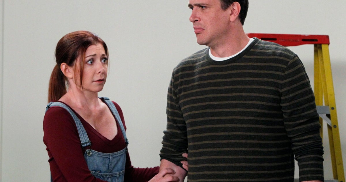 10 Things We Learned About Love From Our Favourite TV Show Couples