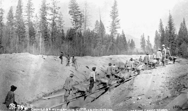 Chinese at work on C.P.R. (Canadian Pacific Railway) in Mountains, 1884.