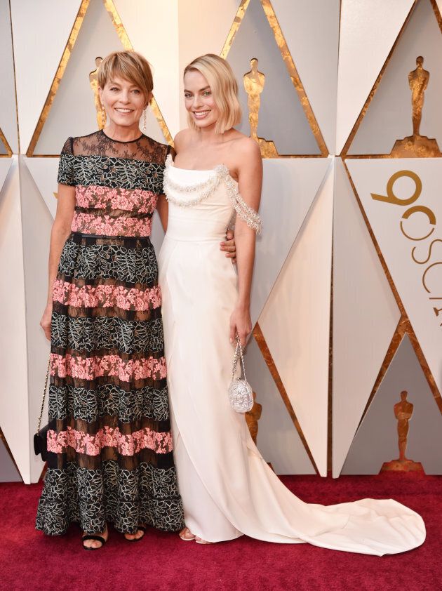 Margot Robbie and her mom, Sarie Kessler, at the 90th Annual Academy Awards.