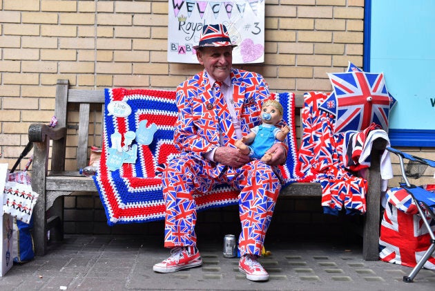 A royal fan pictured outside St. Mary Hospital's Lindo Wing.