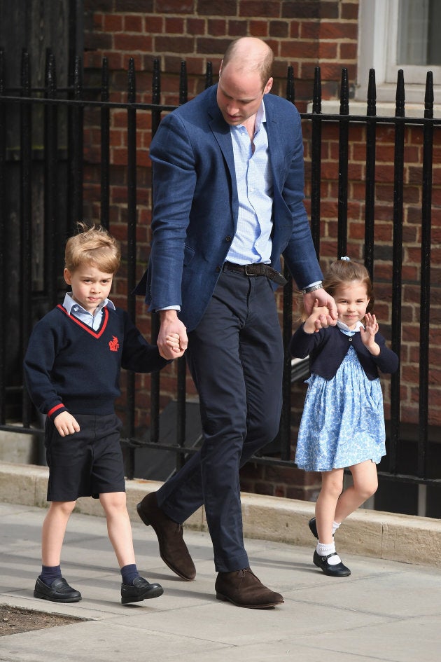 Prince William arrives with Prince George and Princess Charlotte at the Lindo Wing on April 23, 2018.