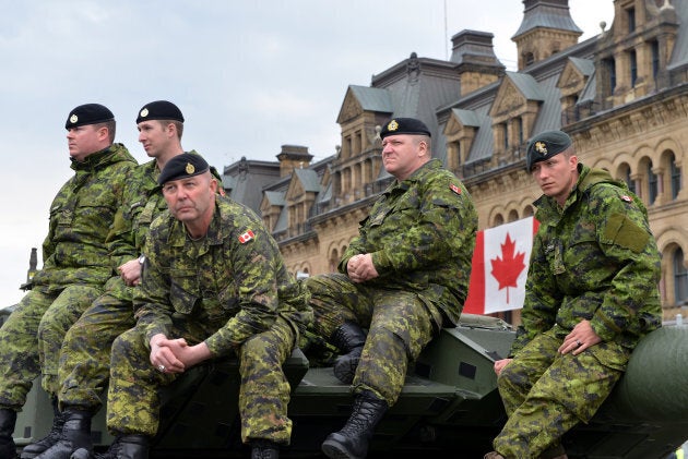 Soldiers who served in the Canadian Forces in Afghanistan were honored on Parliament Hill during National Day of Honour on May 9, 2014.