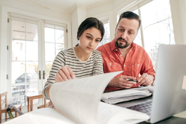How Helicopter Parents Are Ruining >> Helicopter Parents Are Ruining Their Kids Chances At University How Helicopter Parents Are Ruining >> Helicopter Parents Are Ruining Their Kids Chances At University