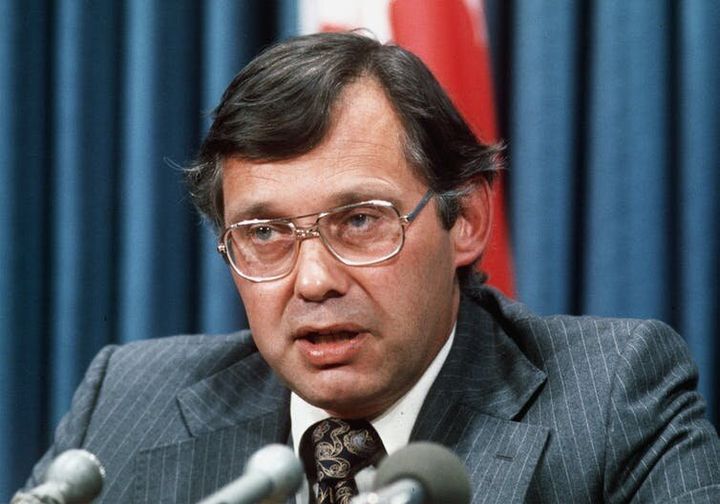Justice Thomas Berger, chairman of the Mackenzie Valley Pipeline Commission, in 1977.