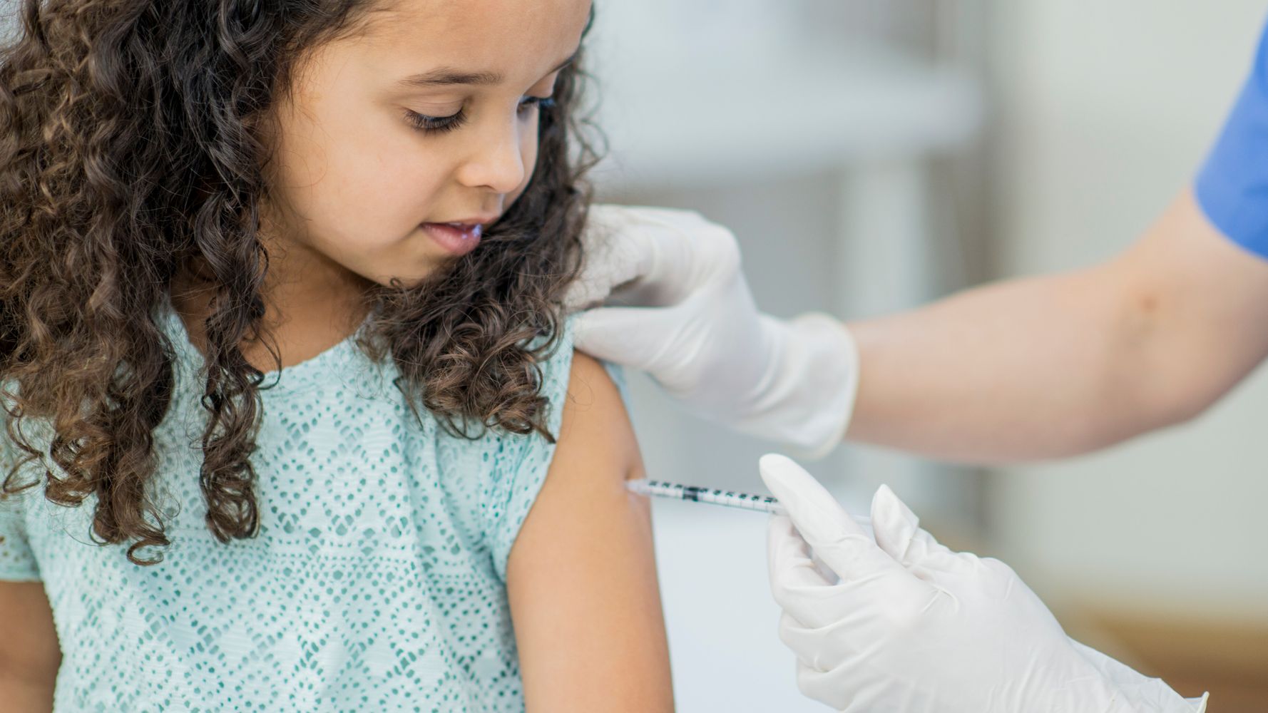 Most Kids Are Afraid Of Needles But Toronto Researcher Anna Taddio Is Changing That Huffpost Canada Parents