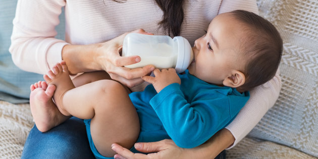 bottle feeding instead of breastfeeding