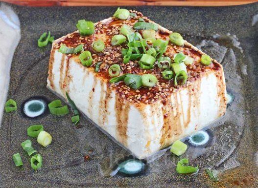 Warm Tofu with Spicy Garlic Soy Sesame Sauce
