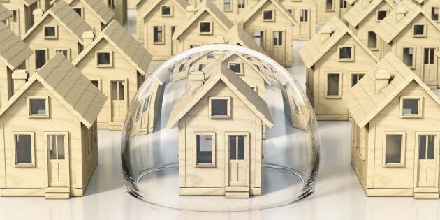 Toronto and Vancouver have the 3rd and 4th largest housing bubble risks in the world, according to the latest ranking from Swiss bank UBS.
