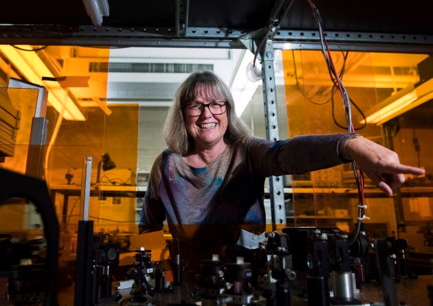 Noble Prize winner Donna Strickland shows the media her lab after speaking about her prestigious award in Waterloo, Ont., on Tuesday, Oct. 2, 2018. Strickland is among three physicists who were awarded the prize earlier today for groundbreaking inventions in the field of laser physics.