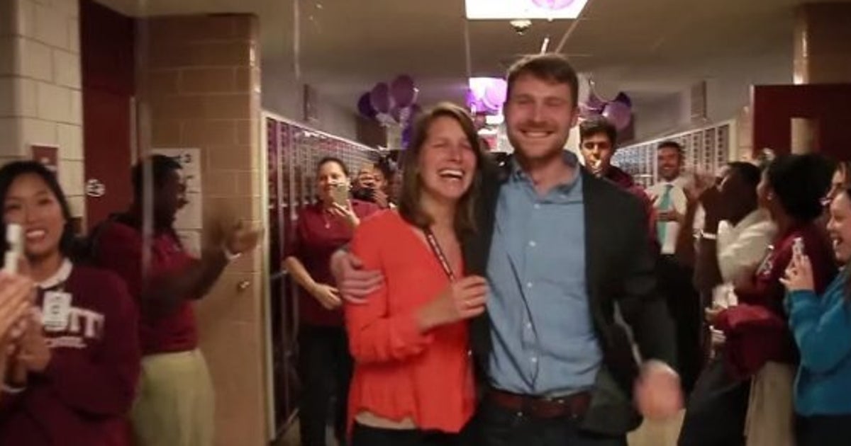 Chalmette High School Students Help Teacher Propose HuffPost Parents