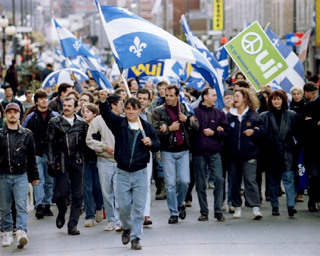 Quebecers on the "yes" side of Quebec's 1995 referendum march in Montreal, Que., on Oct. 29.