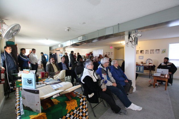 Visitors at Newmarket Islamic Centre in Newmarket, Ont. on Nov 10, 2018.