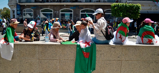 Malgré le jeûne, les manifestants du 12e vendredi maintiennent la