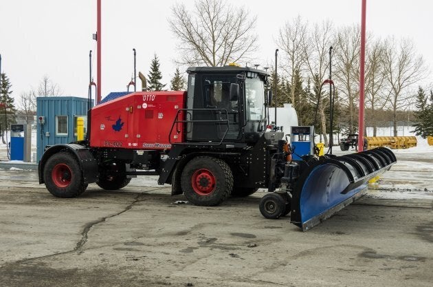 Otto, the airport's self-driving snowplow.